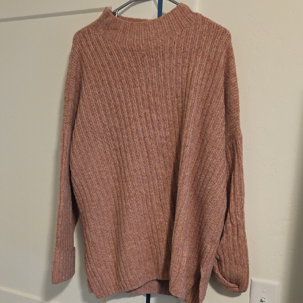 Old Navy Ribbed Cowl/Turtleneck Sweater in Dusty Rose